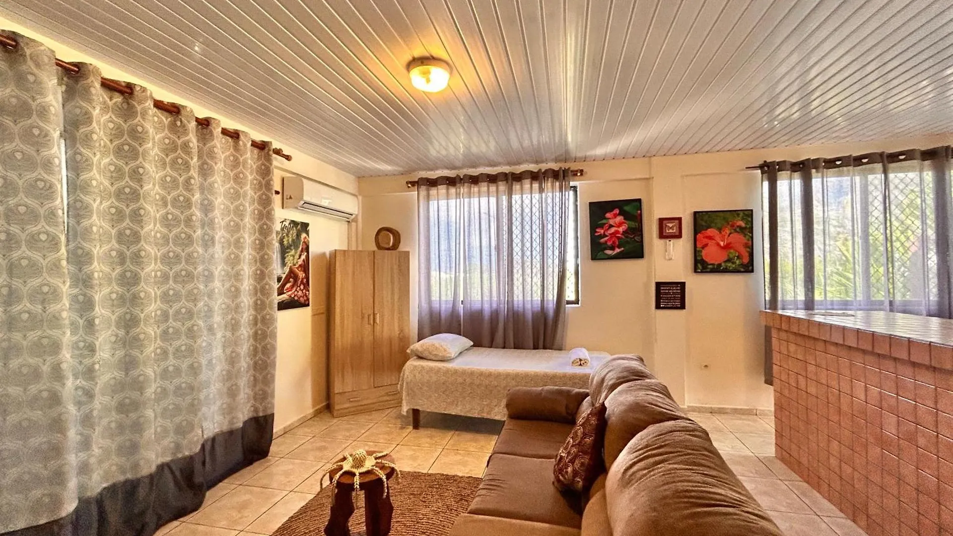 Chez Tamatuamai Hotel Avatoru